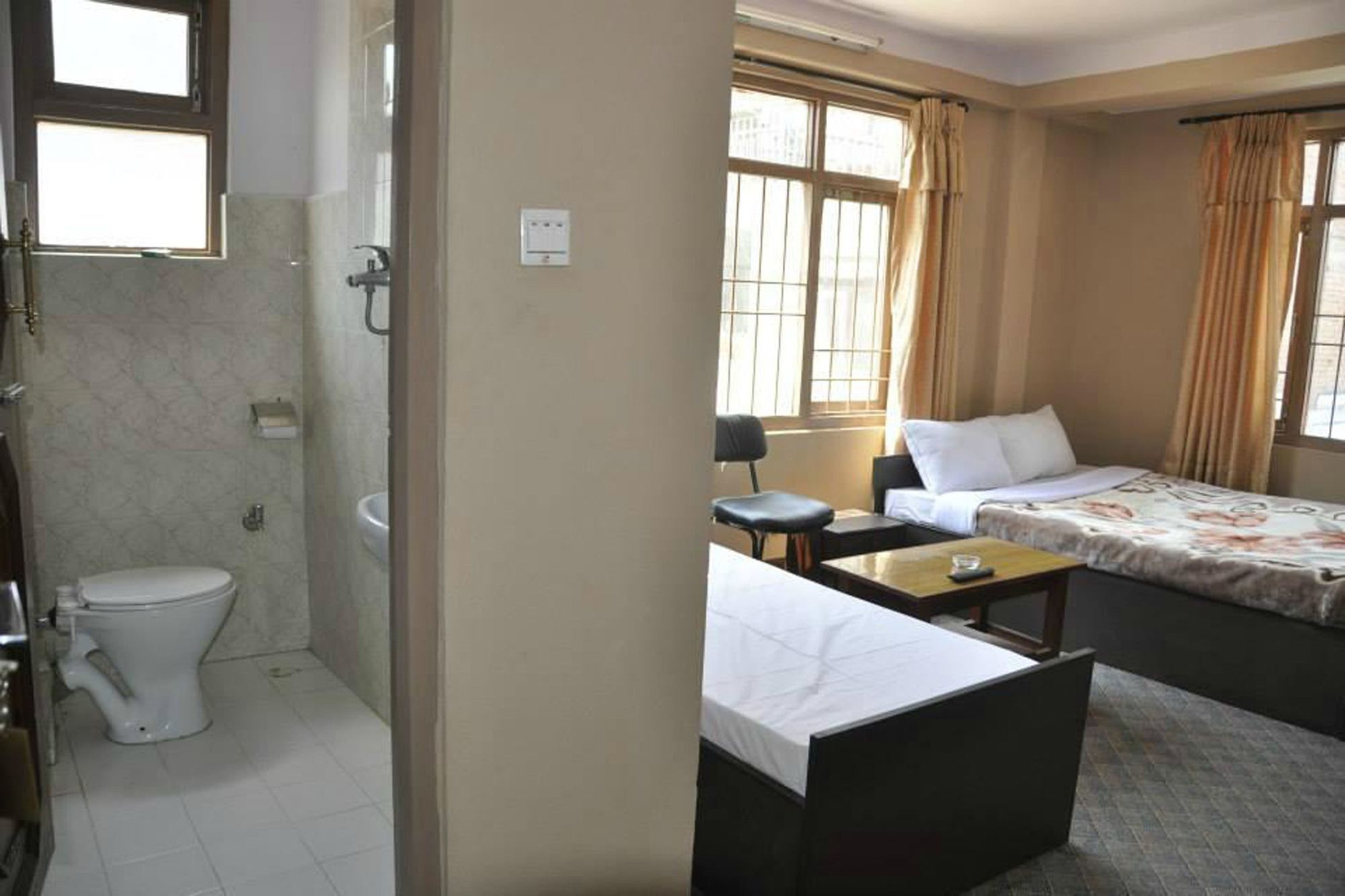 Hotel Aagaman Catmandu Exterior foto